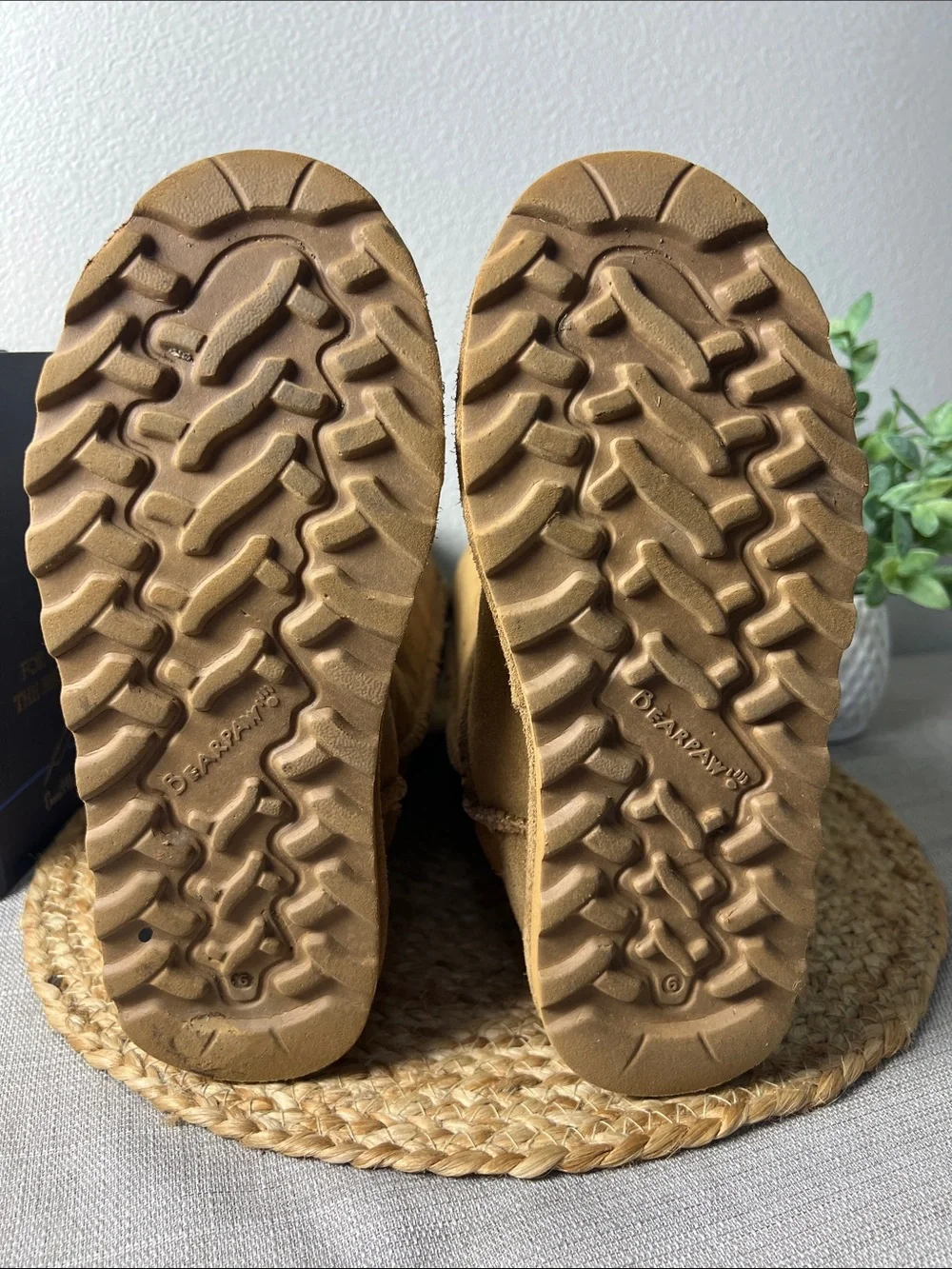 BEARPAW Elle Tall Chestnut Suede Boots Women’s Size 6